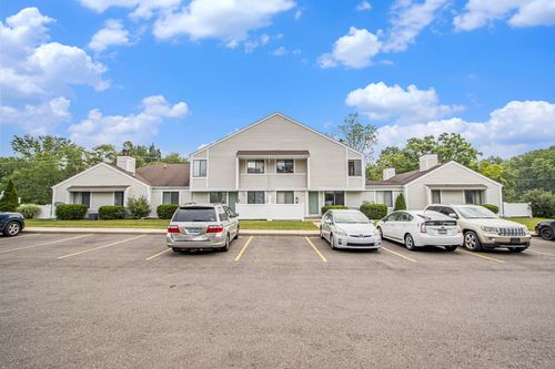 3-3320 Scots Pine Way, Portage, MI, 49024-3967 | Card Image