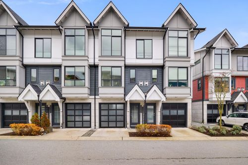 38358 Summits View Dr, Squamish, BC, V8B0V9 | Card Image