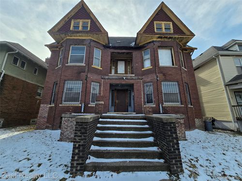 691 Clairmount St, Detroit, MI, 48202-1574 | Card Image