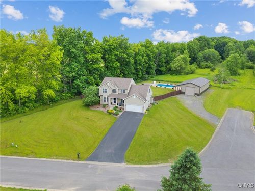 7 Oneida View Dr, Pennellville, NY, 13132-4121 | Card Image