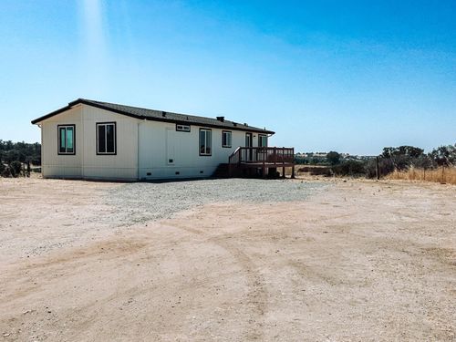 5566 Amos Ln, Burson, CA, 95225-7116 | Card Image