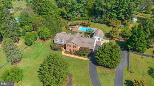 13309 Chestnut Oak Dr, Darnestown, MD, 20878-3543 | Card Image