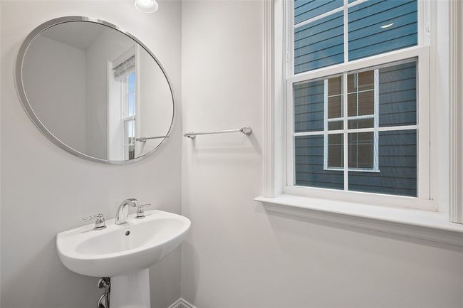 2118 Chartiers Run, House other with 4 bedrooms, 3 bathrooms and 2 parking in Bridgeville PA | Image 25