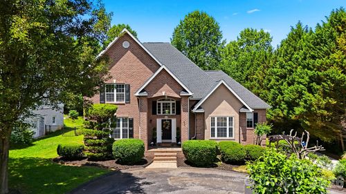 1245 34th Ave Ne, Hickory, NC, 28601-8297 | Card Image