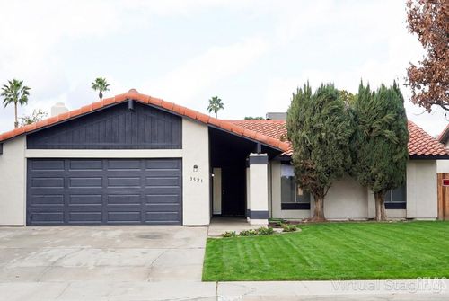 3521 Kapral Way, Bakersfield, CA, 93309-6413 | Card Image