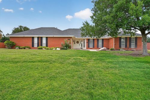 1304 Sea Island Rd, San Angelo, TX, 76904-9329 | Card Image
