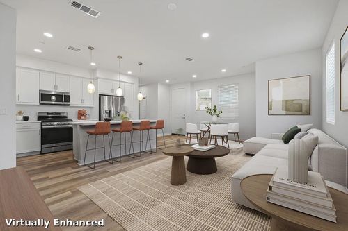 611 Winchester Dr, Oxnard, CA, 93036-1466 | Card Image