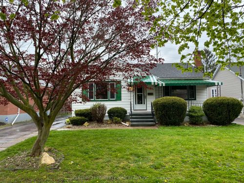6300 Corwin Cres, Niagara Falls, ON, L2G2M1 | Card Image