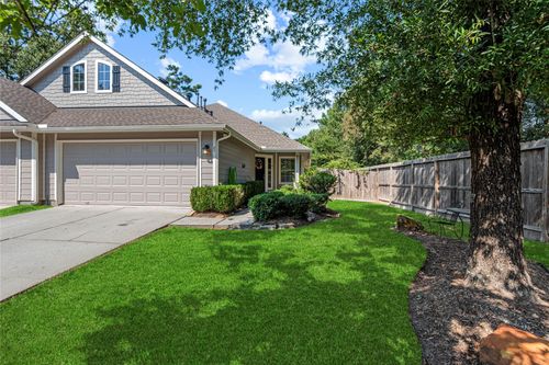 27 Fitzroy Pl, Conroe, TX, 77384-5105 | Card Image