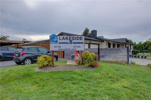 2900 Andre Ln, Turlock, CA, 95382-1053 | Card Image