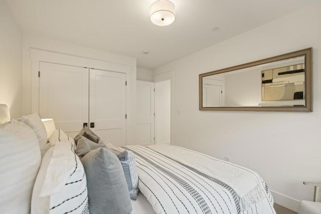 911 Peggy Ln, House other with 4 bedrooms, 3 bathrooms and 2 parking in Menlo Park CA | Image 15
