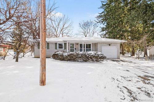 282 Harrison Street, Lapeer, MI, 48446 | Card Image