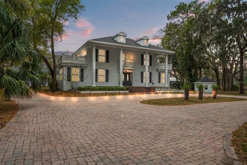 17062 Comunidad De Avila, LUTZ, FL, 33548-8100 | Card Image