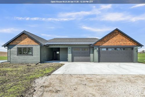 13733 240th Ave, Orleans, IA, 51360-7050 | Card Image