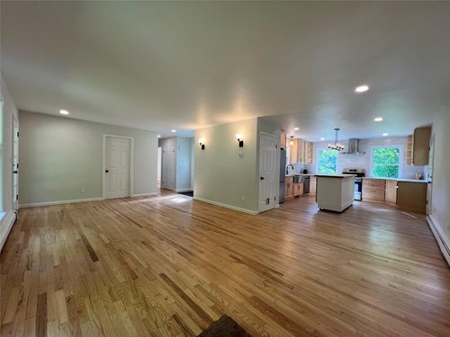 103 Hibernia Heights Dr, Salt Point, NY, 12578-2137 | Card Image