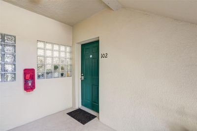 102 - 6007 E Skydale Way, Condo with 3 bedrooms, 2 bathrooms and null parking in Riverview FL | Image 2