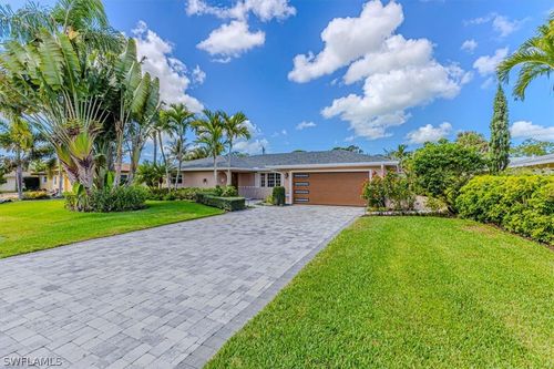 219 Cypress Way W, NAPLES, FL, 34110-1160 | Card Image