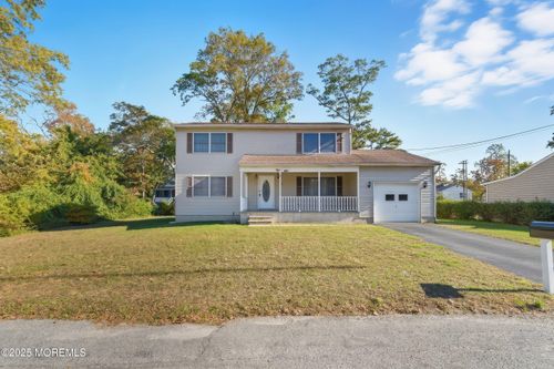 641 Ship Ave, Beachwood, NJ, 08722-2525 | Card Image