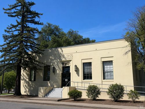 224 N Oak St, Ukiah, CA, 95482-9917 | Card Image