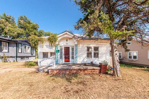 1103 S 6th St, Ponca City, OK, 74601-6650 | Card Image