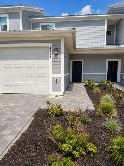 2414 Willow Way, Winter Haven, FL, 33881-3833 | Card Image