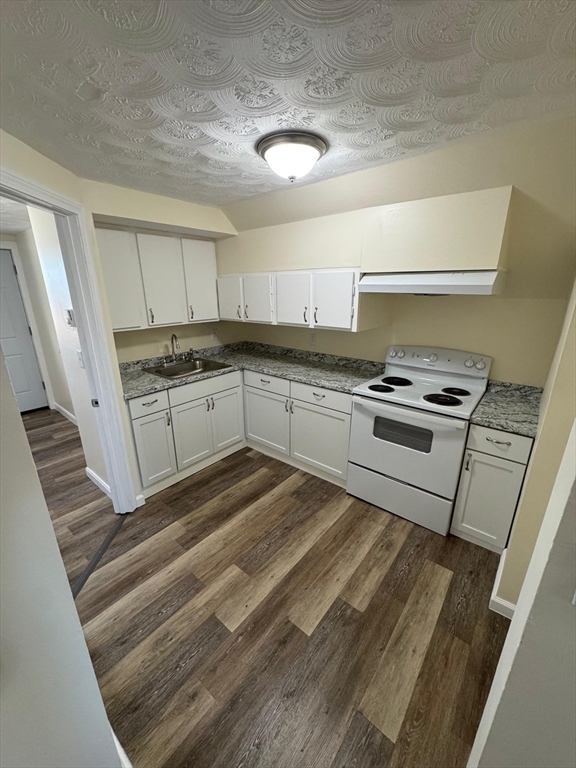 Residential Lease in Lawrence 2
