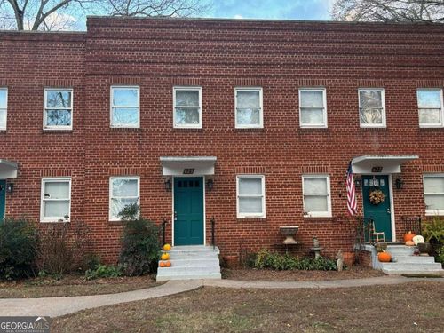 625 Simmons St, Gainesville, GA, 30501-3117 | Card Image