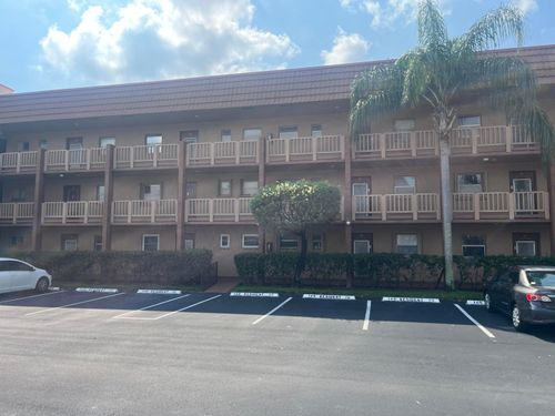 109-9800 Sunrise Lakes Blvd, Sunrise, FL, 33322-6247 | Card Image