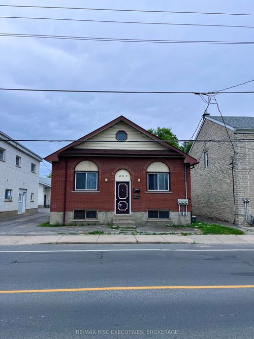 unit-2-rear-284 Montreal St, Kingston, ON, K7K3H1 | Card Image