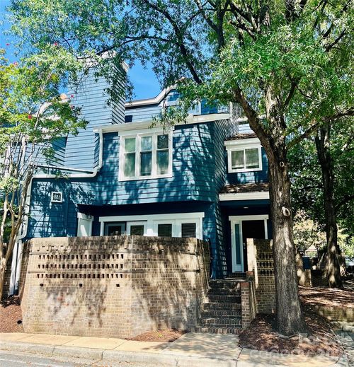 73-423 W 8th St, Charlotte, NC, 28202-2435 | Card Image
