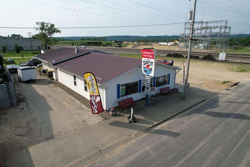 212 Crawford St, CASSVILLE, WI, 53806-9788 | Card Image