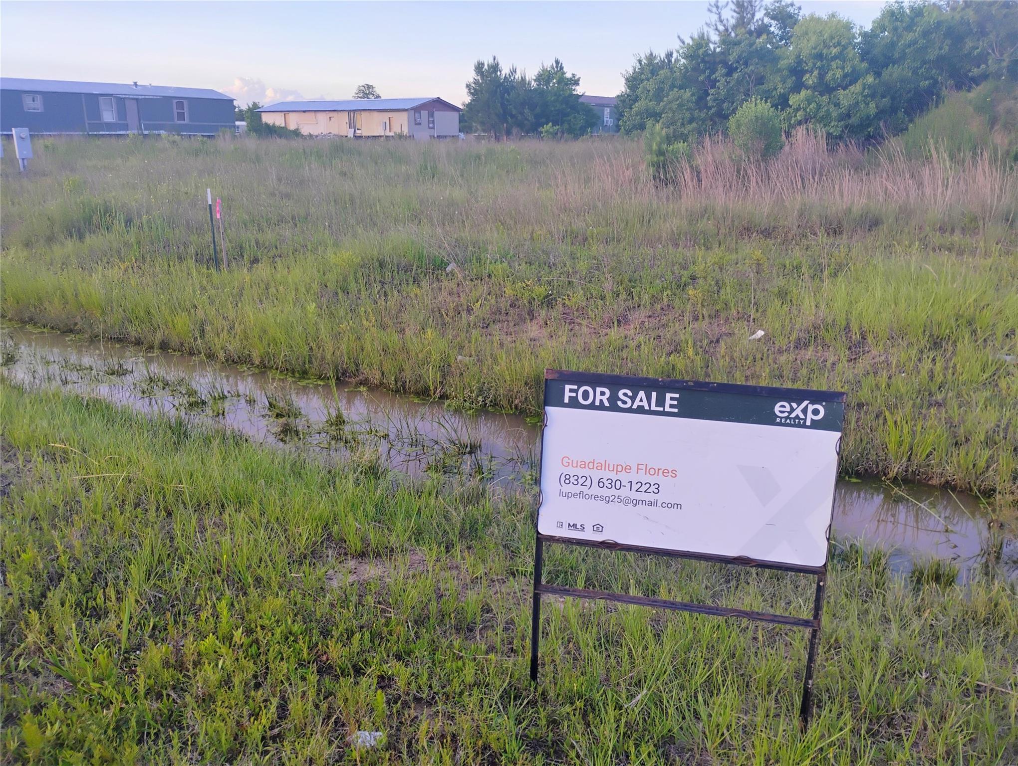 Land in Cleveland