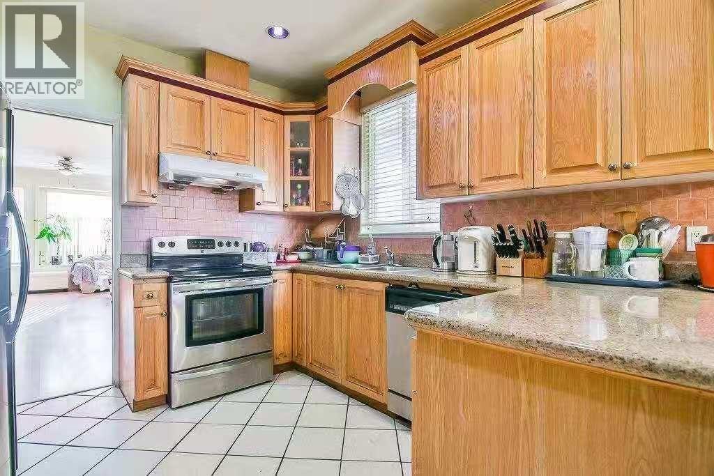 Residential in Burnaby 4