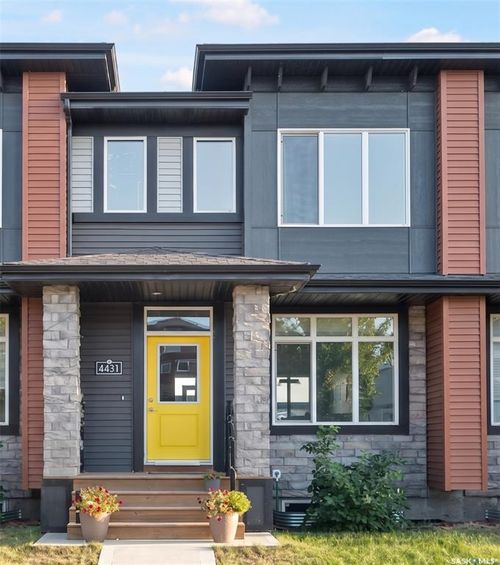 4431 Buckingham Dr, Regina, SK, S4V3X4 | Card Image