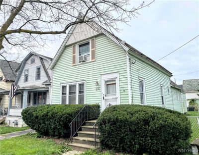 W - 276 N Ogden Street, House other with 4 bedrooms, 1 bathrooms and null parking in Buffalo NY | Image 1