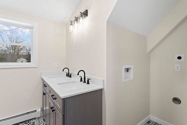 B - 40 Rush Rd, Condo with 4 bedrooms, 2 bathrooms and null parking in Henniker NH | Image 29