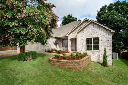 206 Trelon Cir, Little Rock, AR, 72223-3920 | Card Image