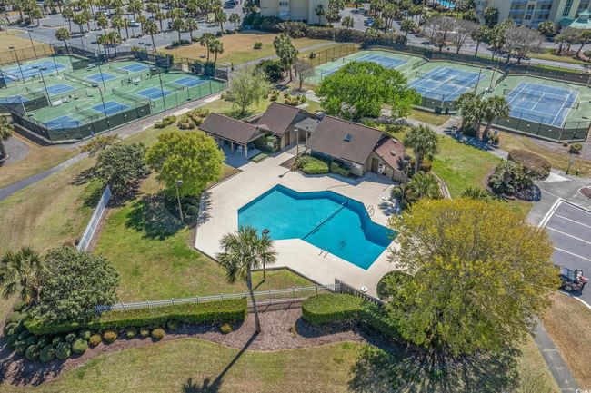 Drone / aerial view with a residential view | Image 36