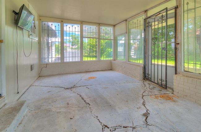 GREAT addition to this house! Windows all around! | Image 18