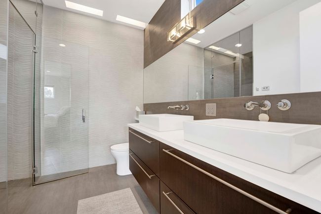 APT-3 - 2235 W Belden Ave, Condo with 3 bedrooms, 2 bathrooms and 1 parking in CHICAGO IL | Image 19