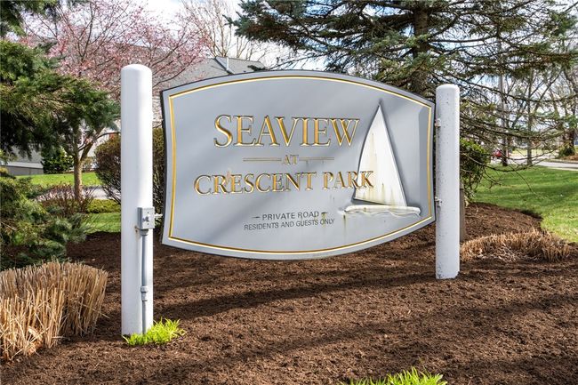 844 Bullocks Point Ave, Condo with 2 bedrooms, 3 bathrooms and 1 parking in Riverside RI | Image 25