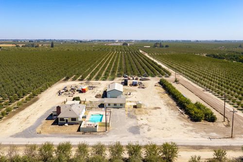 18326 Alba Road, Escalon, CA, 95320 | Card Image
