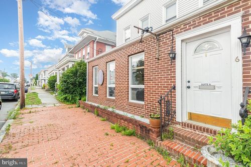 6 E Main St, SHIREMANSTOWN, PA, 17011-6309 | Card Image