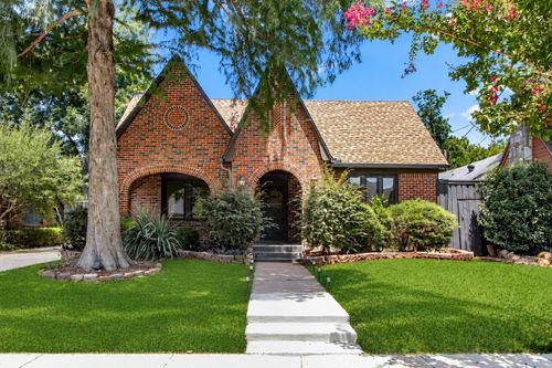 5222 Bradford Dr, Dallas, TX, 75235-8313 | Card Image