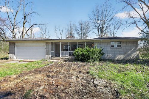 6718 Colf Rd, Carleton, MI, 48117-8900 | Card Image