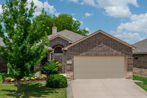11156 Hawks Landing Rd, Haslet, TX, 76052-6174 | Card Image