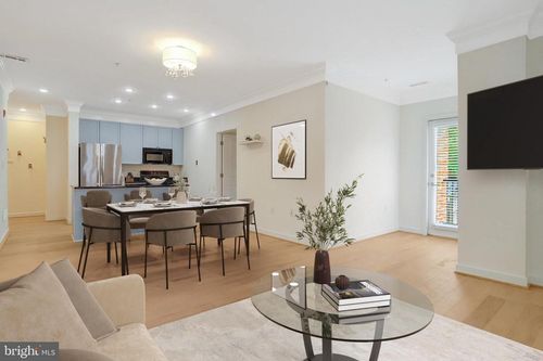 apt-204-181 E Reed Ave, Alexandria, VA, 22305-3170 | Card Image