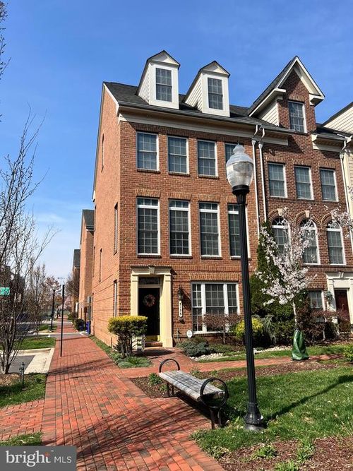 5156 Brawner Pl, ALEXANDRIA, VA, 22304-8704 | Card Image