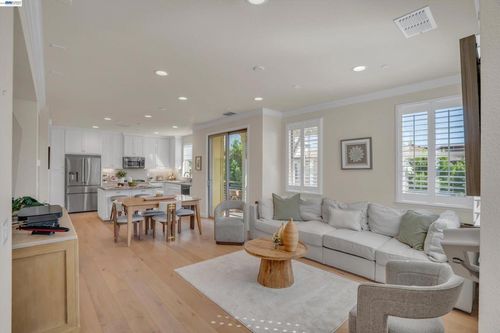 9-375 Basswood Cmn, Livermore, CA, 94551 | Card Image