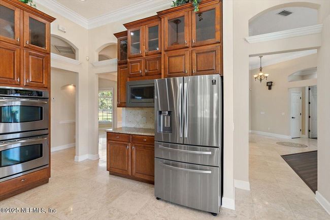 Kitchen | Image 8